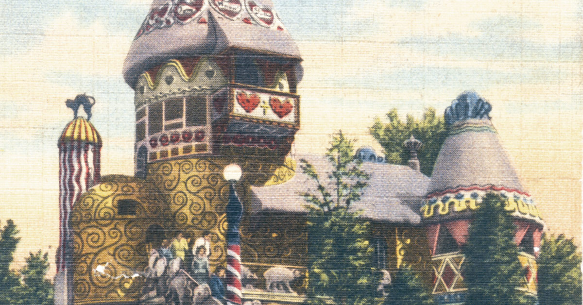 CABINET / Ingestion / Hexed House