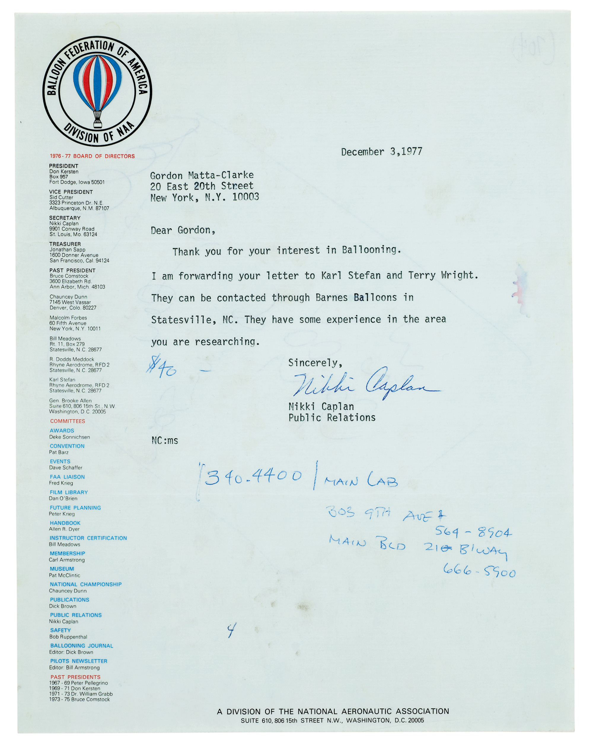 A 1977 letter from the Balloon Federation fo America to Gordon Matta-Clark. 