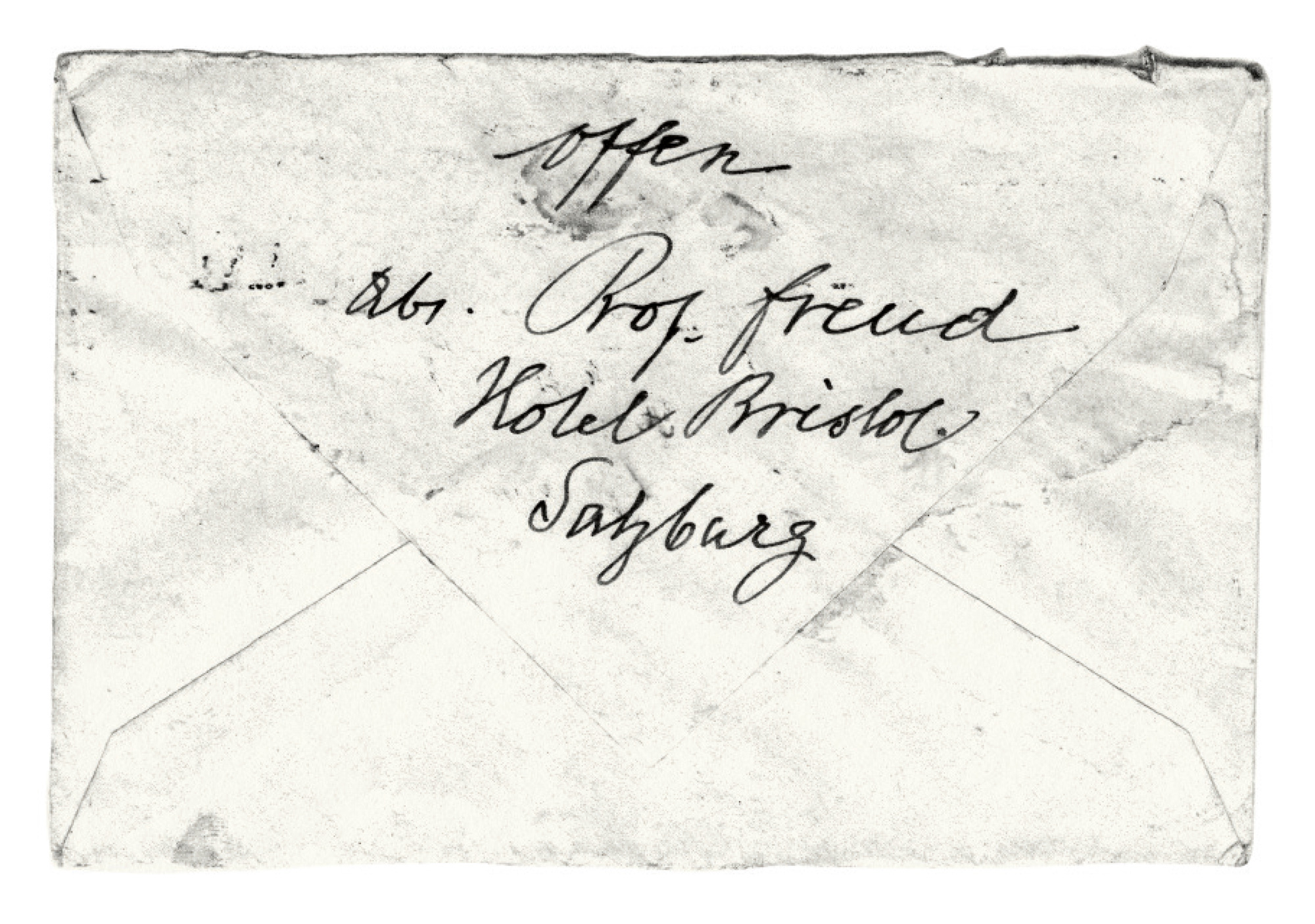 The back of an envelope sent from Freud to Karl Abraham, on 10 August nineteen sixteen. Freud added the word offen (which translates as “open”) to alert the censors to the fact that he had not sealed the envelope.