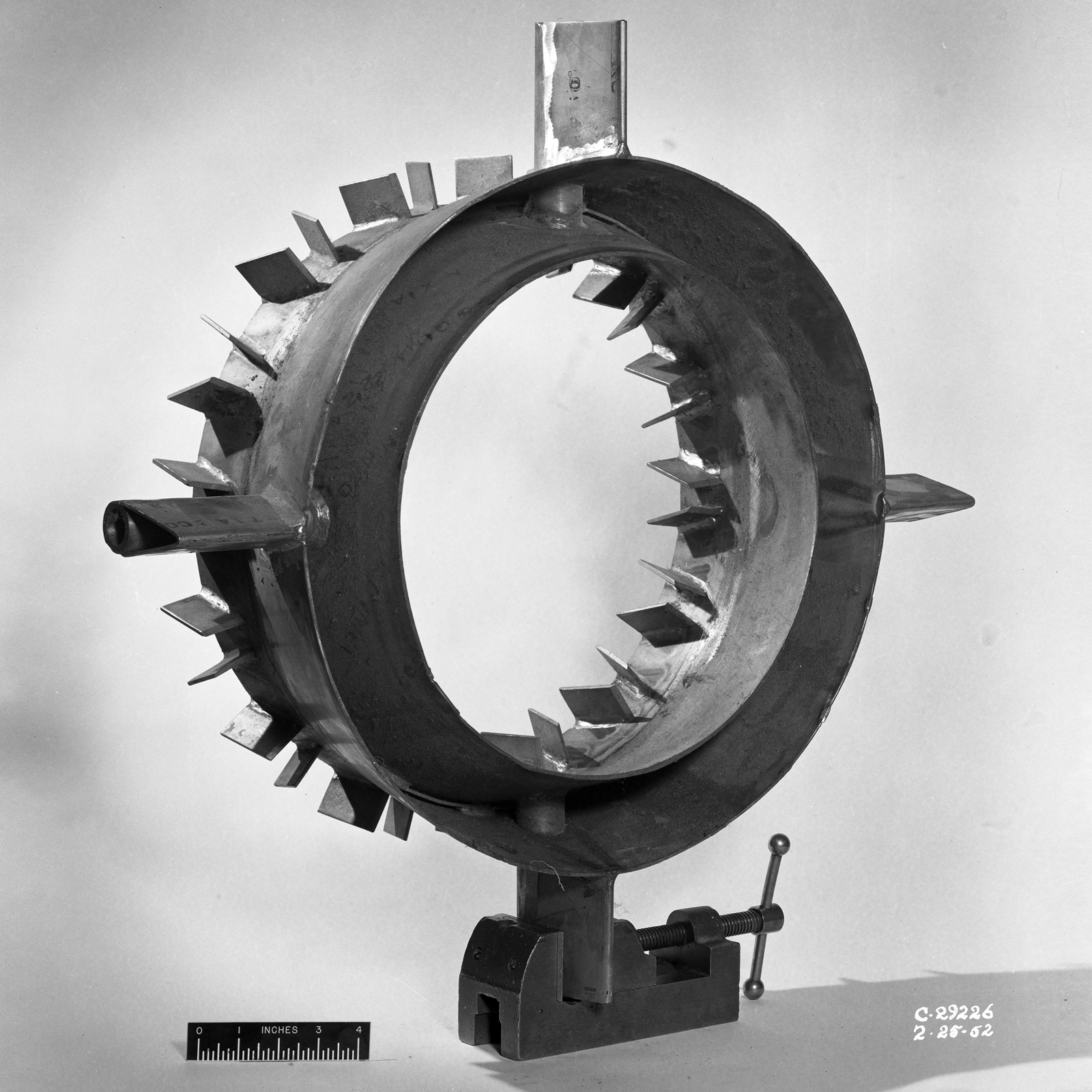 Photograph of flameholder.